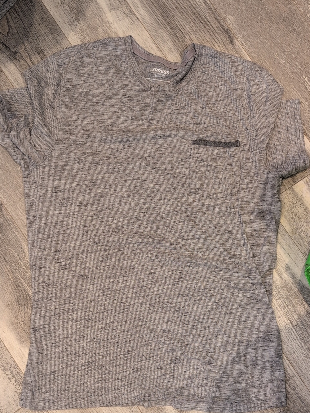 Express Men's Gray Heather Short-Sleeve Pocket Tee
